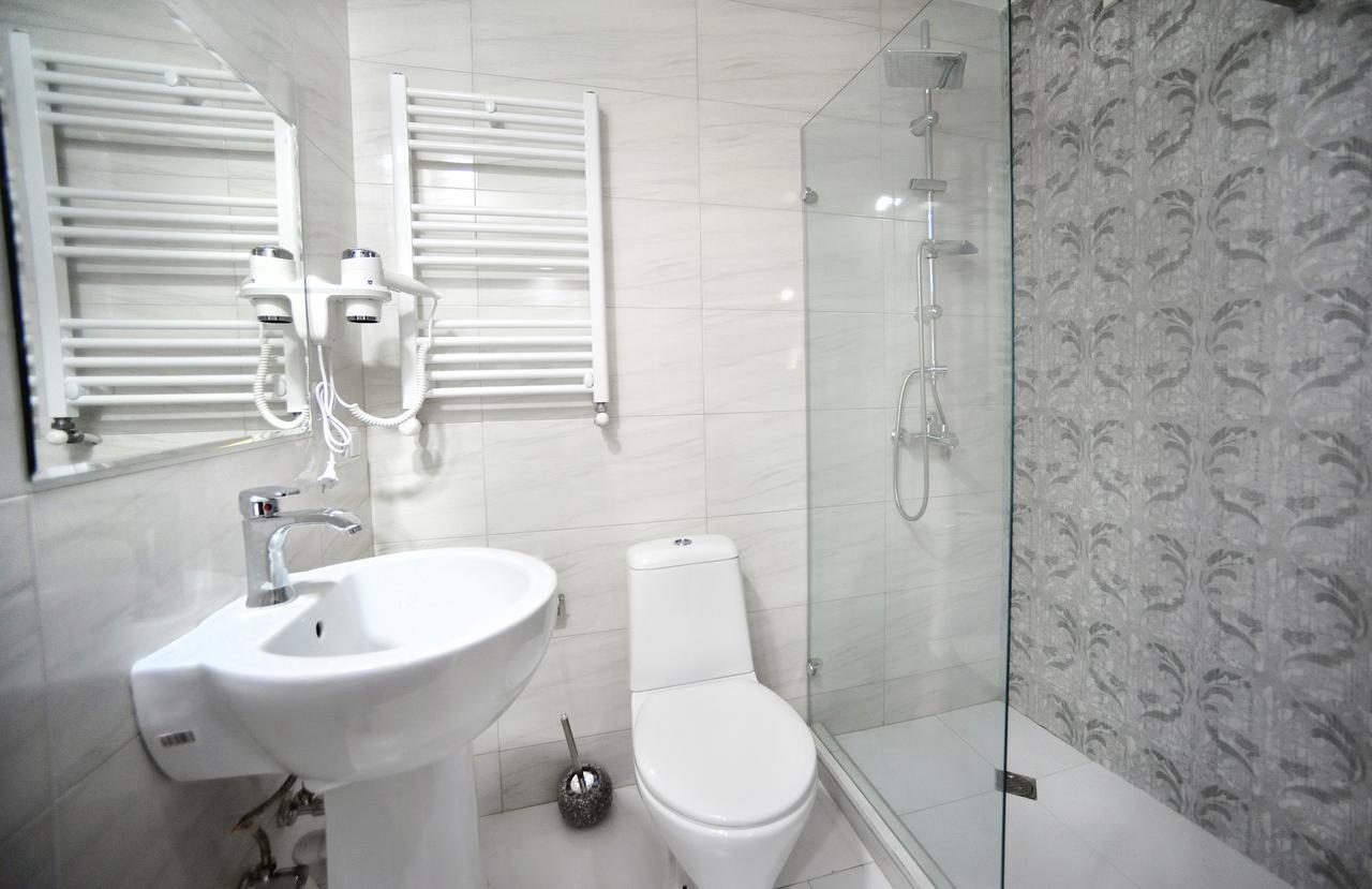 Rk City Hotel Τυφλίδα Εξωτερικό φωτογραφία